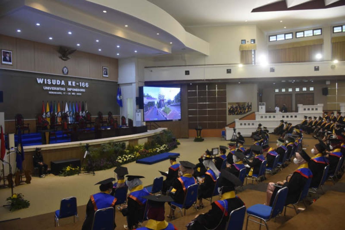 Foto Gedung Prof Soedarto